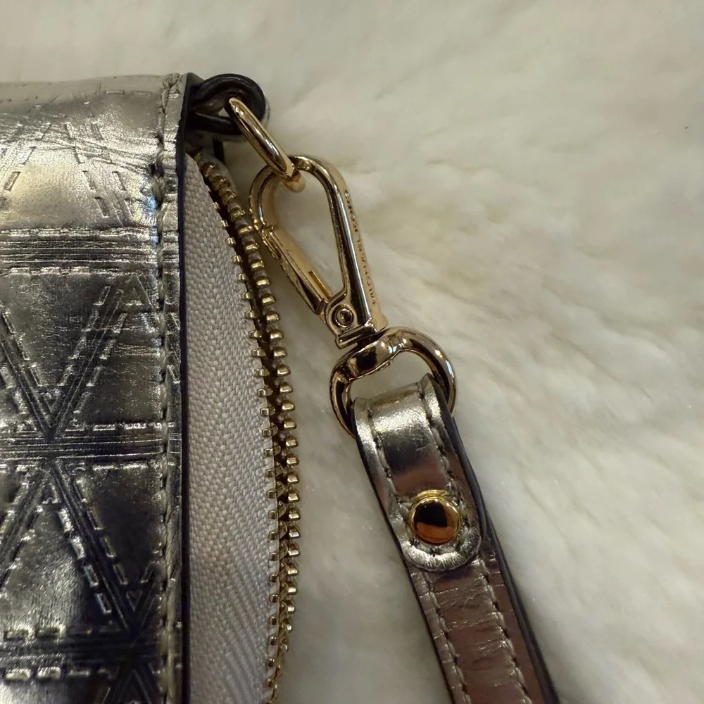 Michael Kors Gold Quilted Continental Wristlet Wallet Jet Set 🎄